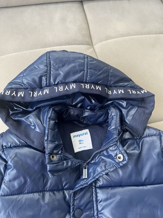 Зимно яке -mayoral -2-3 години -98 см .