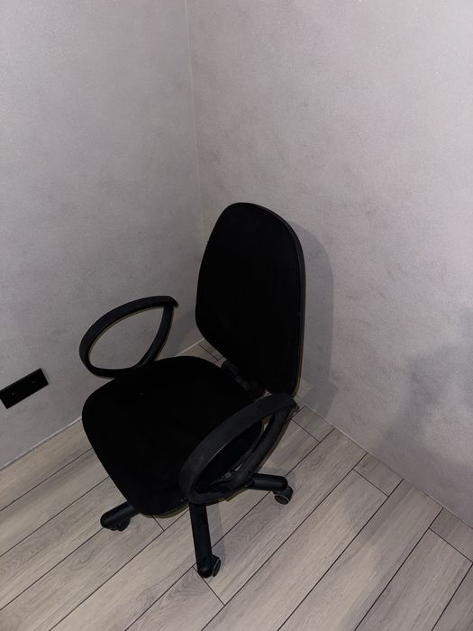 Офисный стул компьютерный kreslo Ofisniy