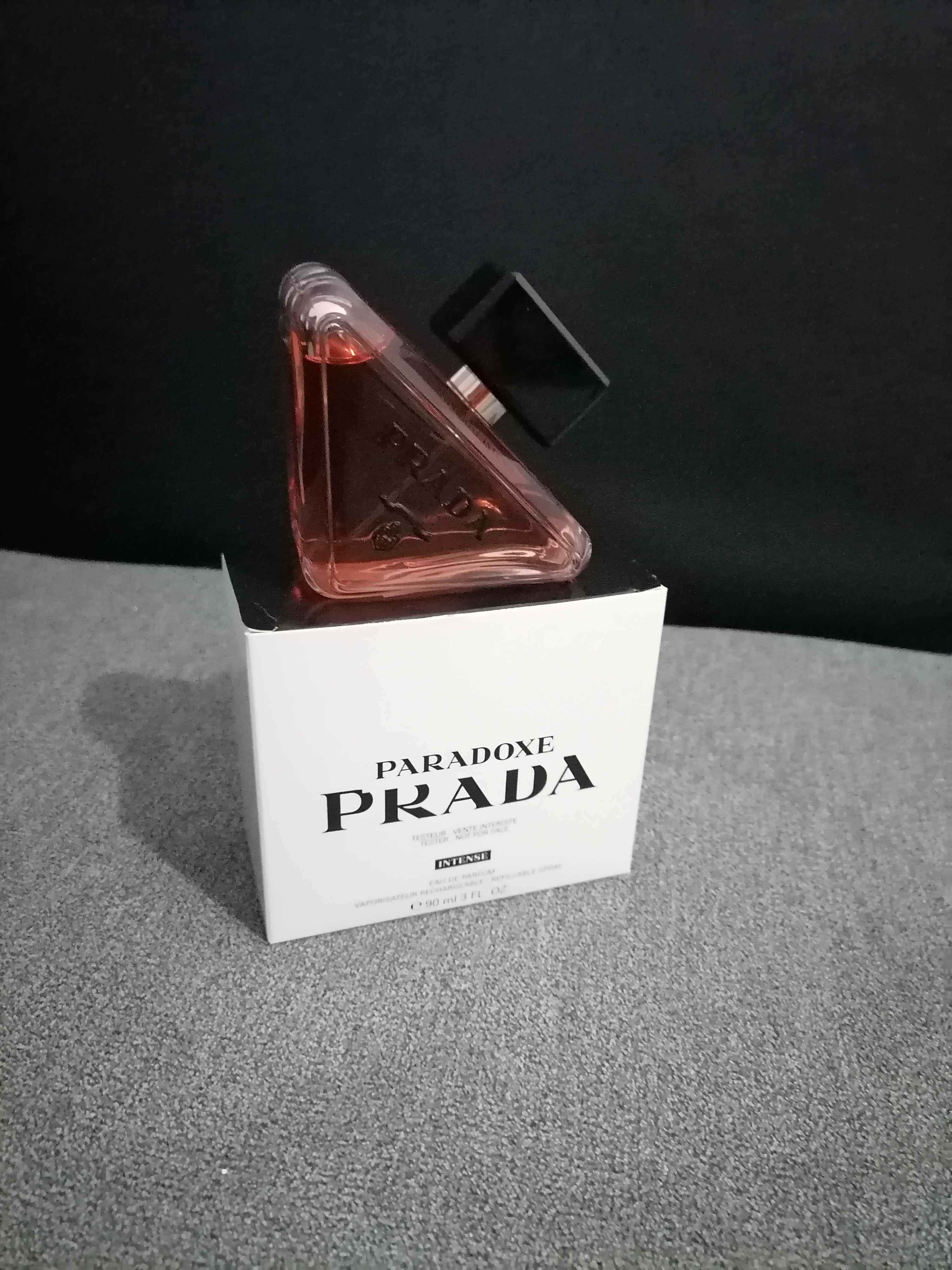 Apa de parfum Prada Paradoxe Intense