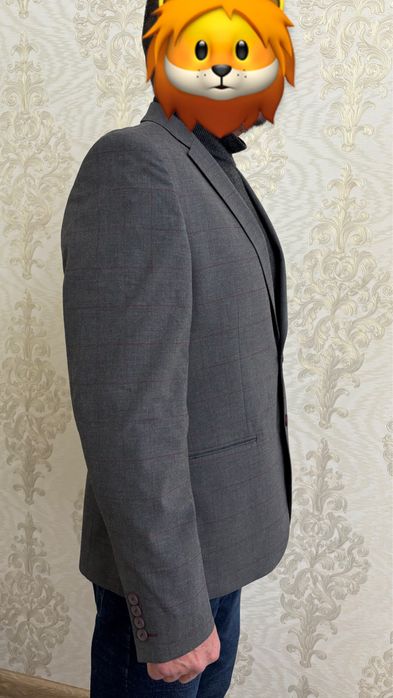 Пужской пиджак в отличном состоянии