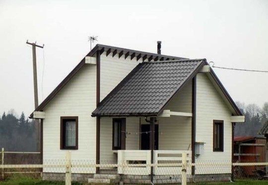 Vindem căsuțe din lemn tip A, ideale pentru curte