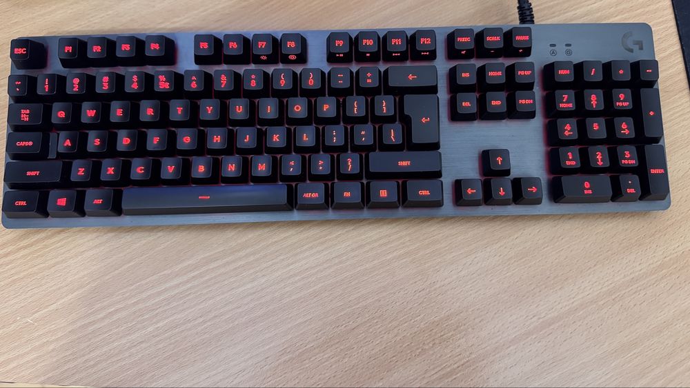 Tastatura mecanica Logitech G413 carbon