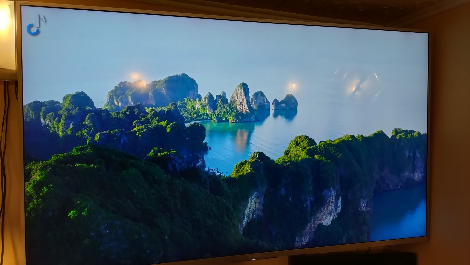 led телевизор Sony  4 K ,андроид 55' KD- 55 XE 8577