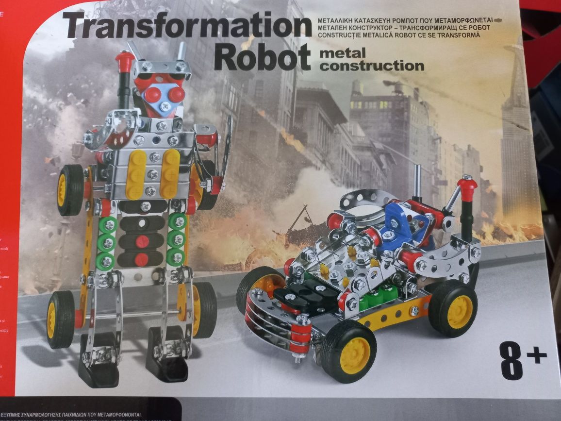 Transformer, set de construit din metal Masina-Robot