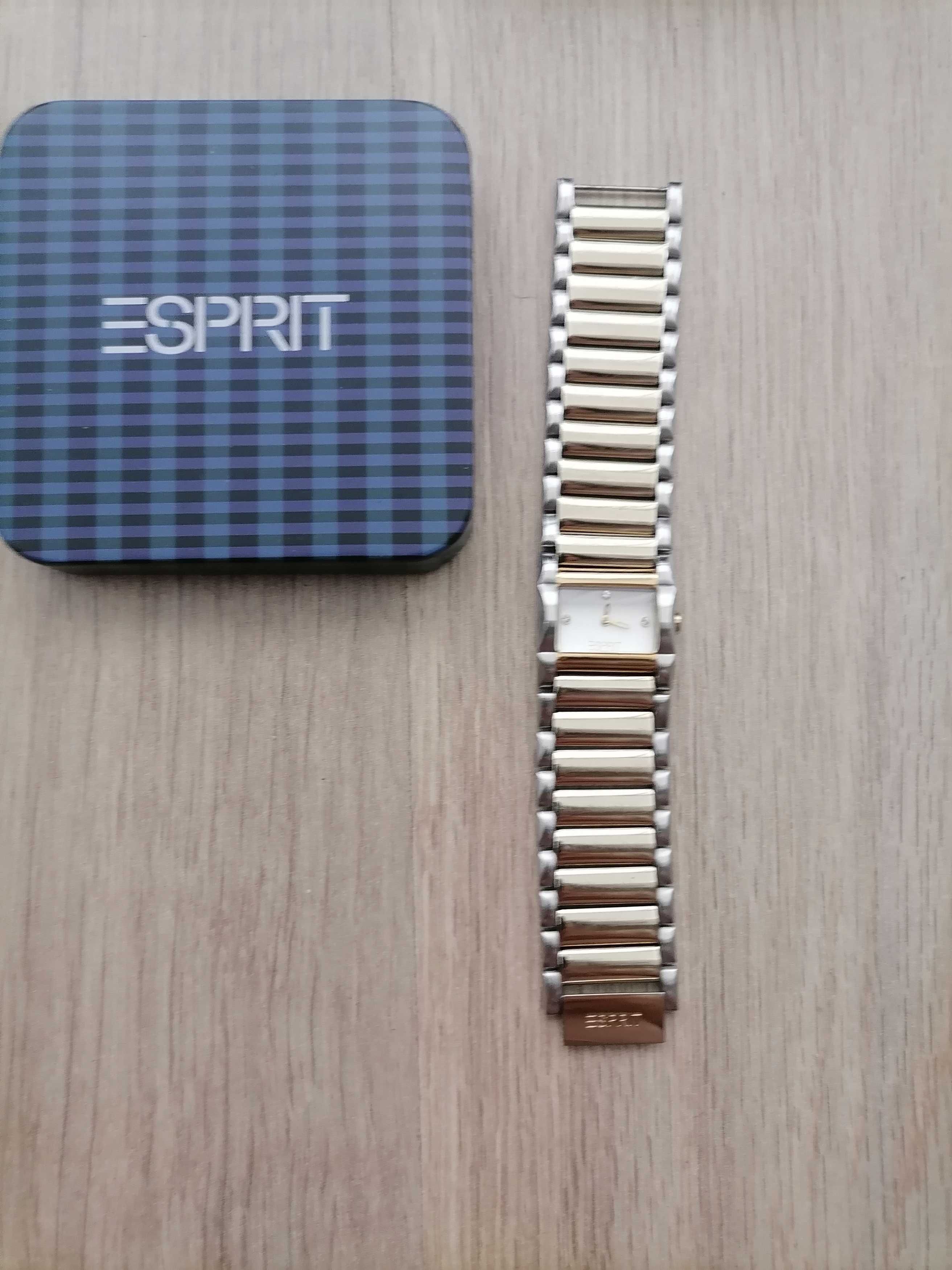 Дамски часовник Esprit