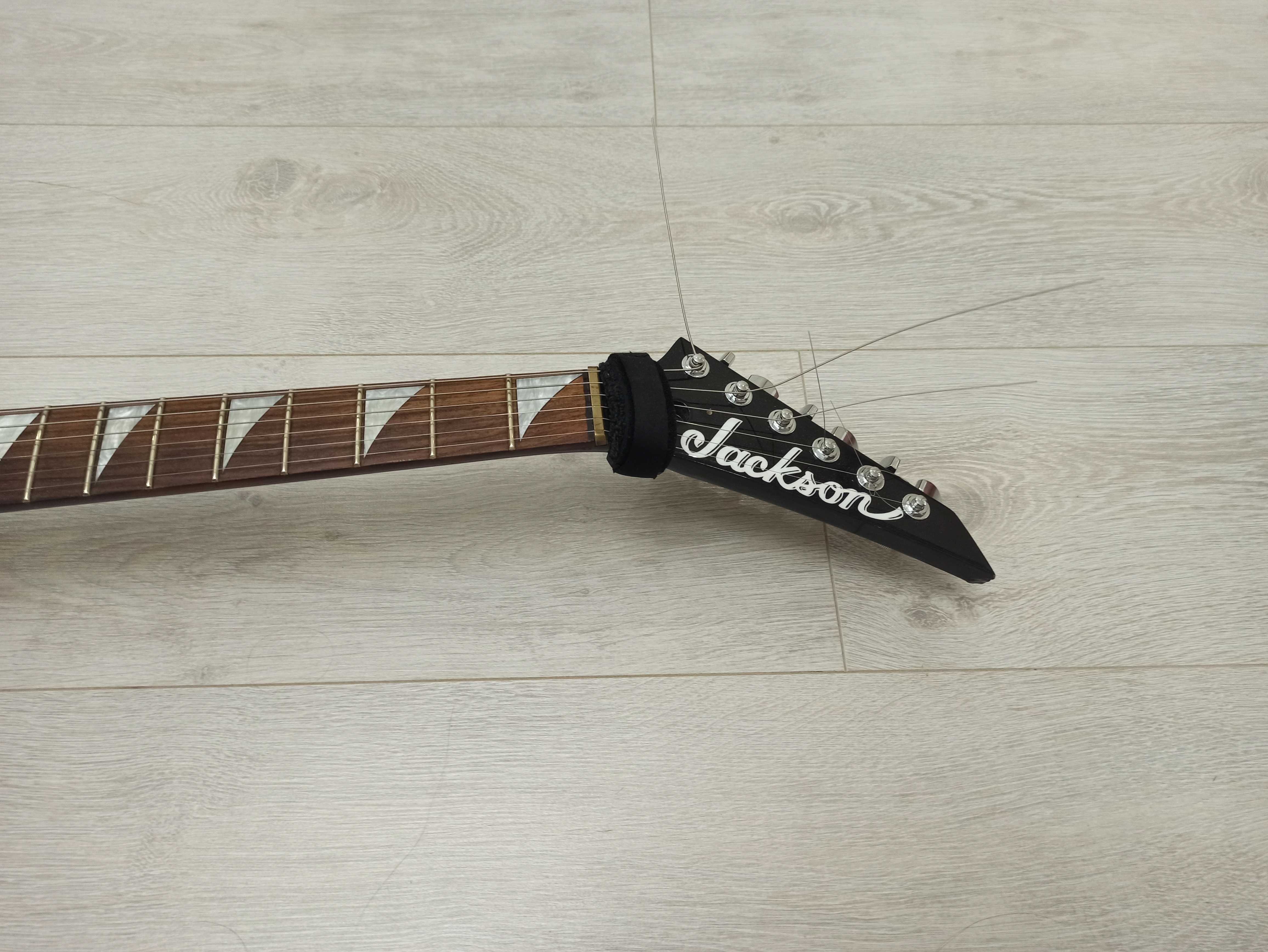 Электрогитара Jackson Randy Rhoads RR24 PRO Japan (MIJ)