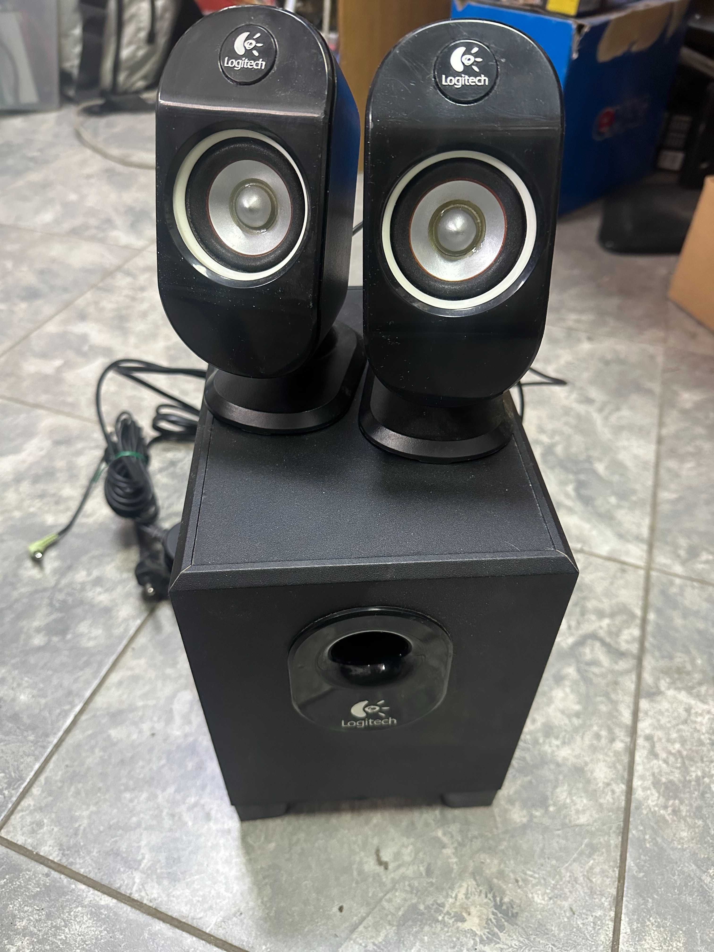 Тонколони , буфер Logitech X-210 2.1 за компютър