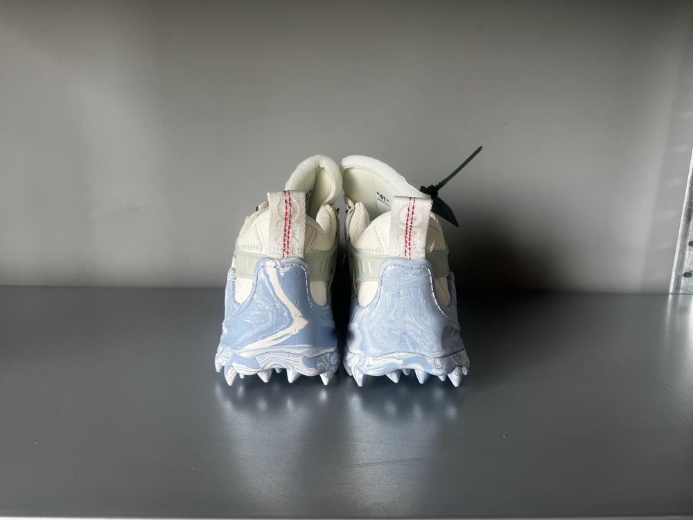 OFF WHITE / различни модели
