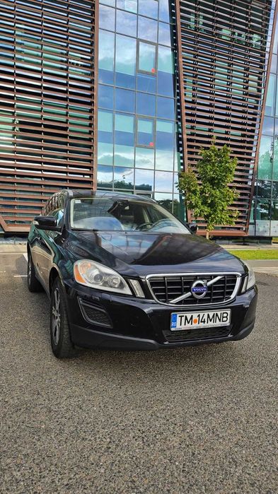Volvo XC60 AWD, an 2012, motorizare 2.4 D 163 CP, unic proprietar