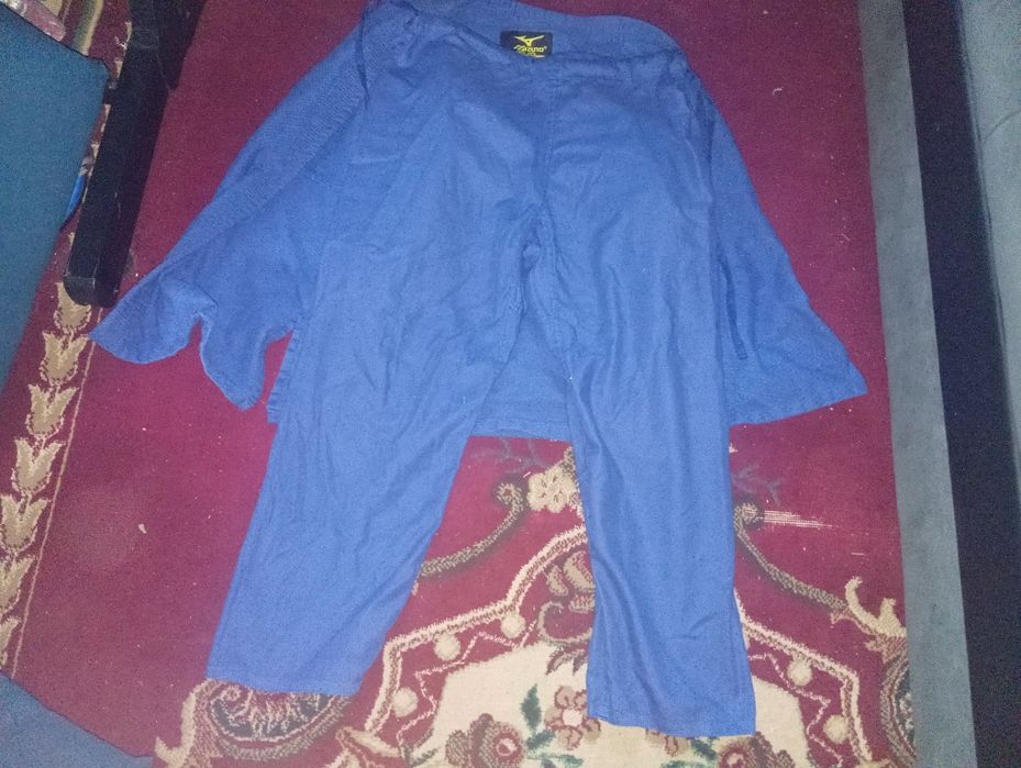 Продам кимоно для дзюдо