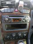 Оригинално радио за Mercedes W203