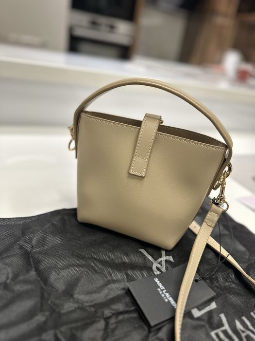 Чисто нова чанта YSL