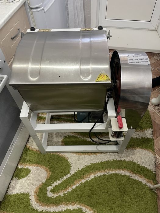 Продам тестомес Moon star