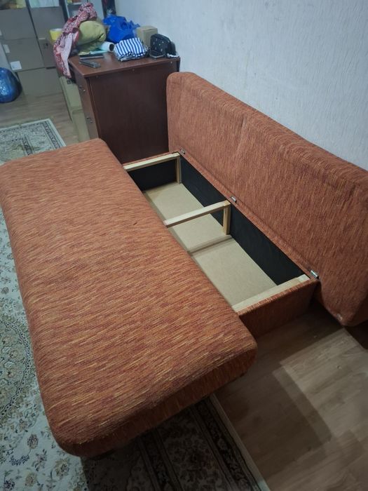 Срочно. Диван белорусский. Диван. Диван книжка