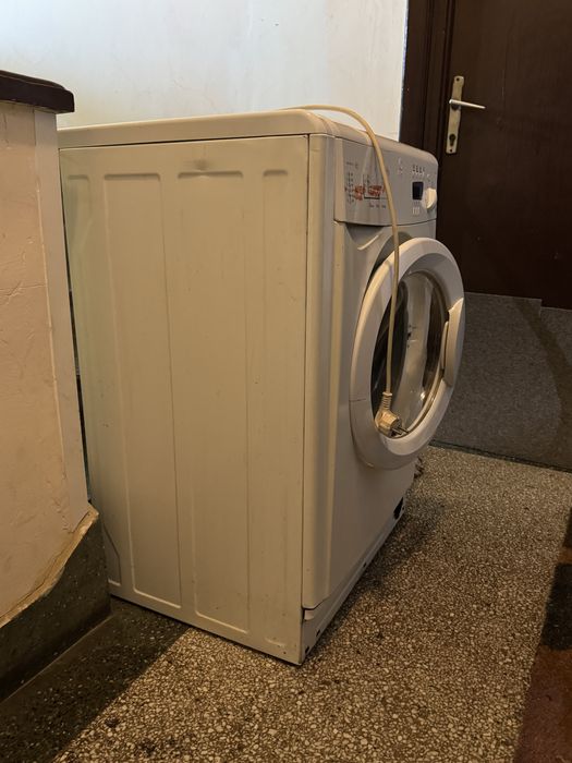 Masina de spalat indesit