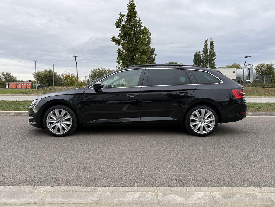 Skoda Superb 2.0 TDI  Sport Line Jante Led Automat Keyless Go ACC