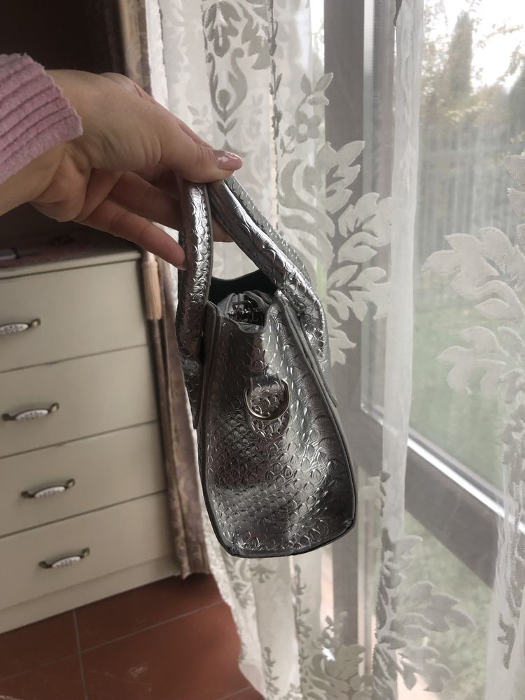 Дамски чанти