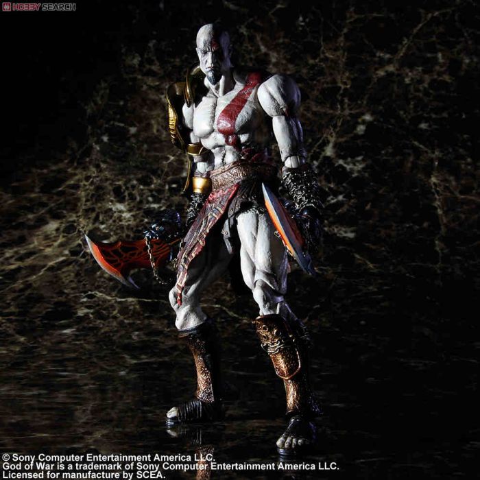 Play Arts Kai God of War III Kratos