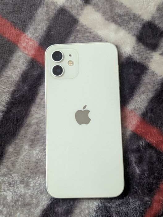 Обменяю iPhone 12