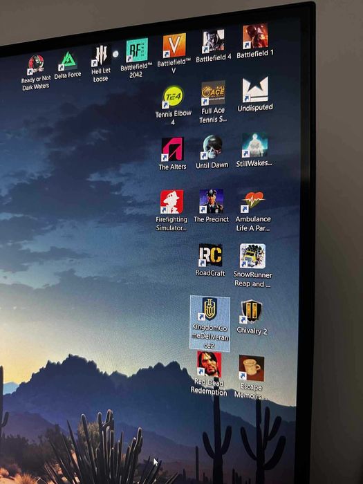 PC Gaming intretinut foarte bine - ruleaza orice joc rezolutie 2k