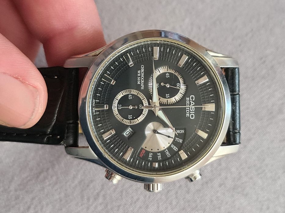 Ceas casio.. Original. Pret fix