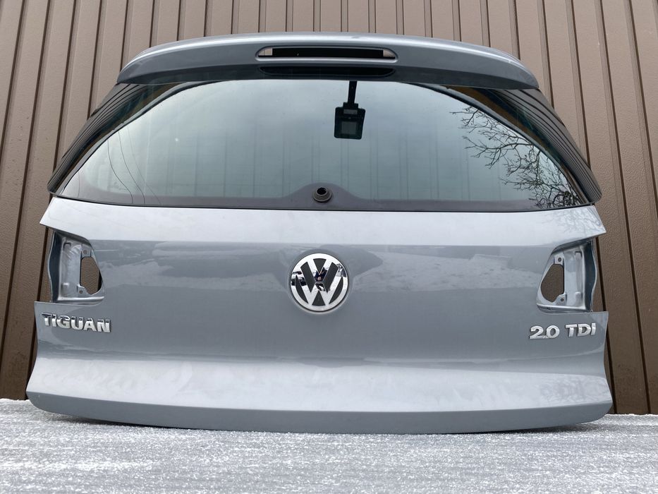 Haion vw Tiguan 5N cod de culoare LR7N   2008-2012