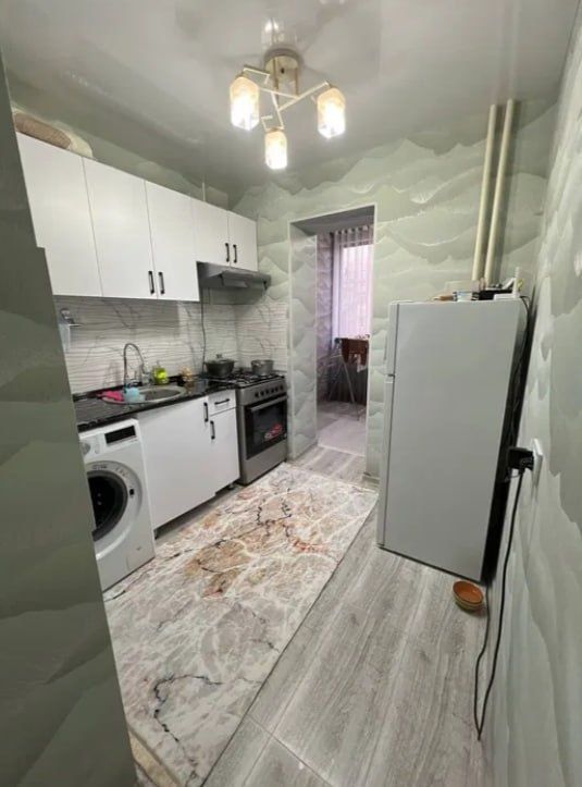 Квартира на Саламатина 1*2/4/5 общ пл 42м Евро с обстановкой