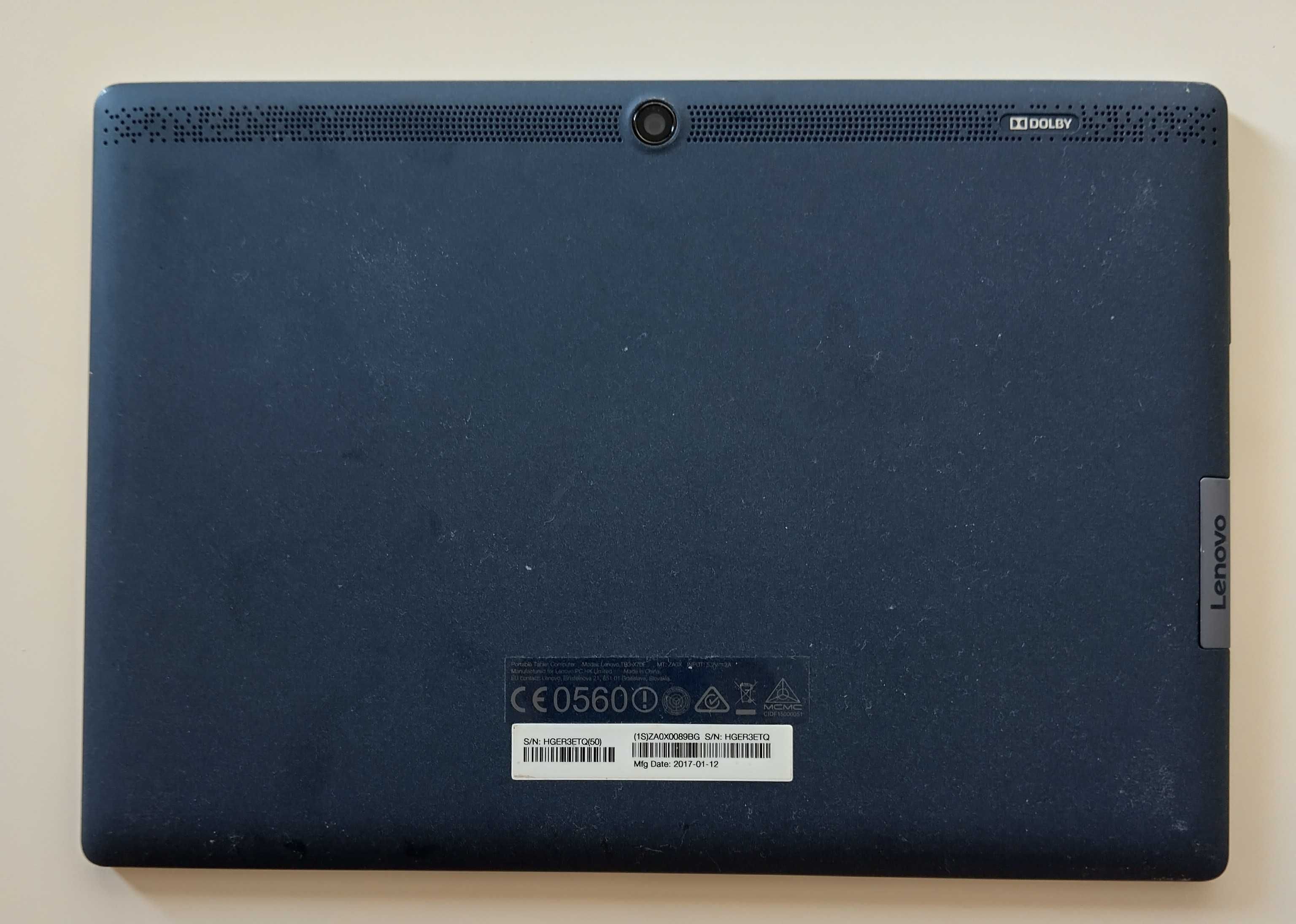 Продавам таблет Lenovo(Леново) M10 TB3-X70F