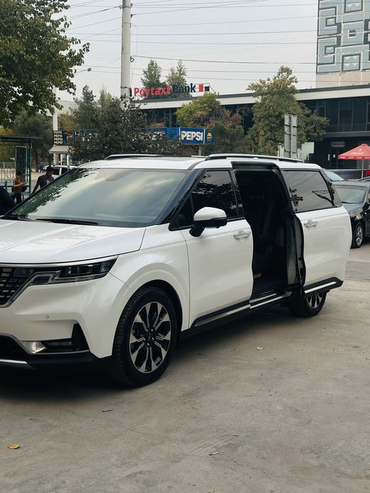 Kia Carnival 2023 Full