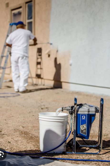 Zugrav, vopsit int/ext cu pompa airless!