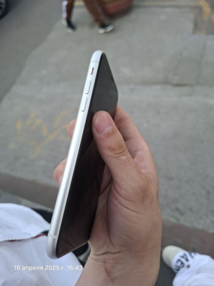 Iphone 11 64gb xolati zor