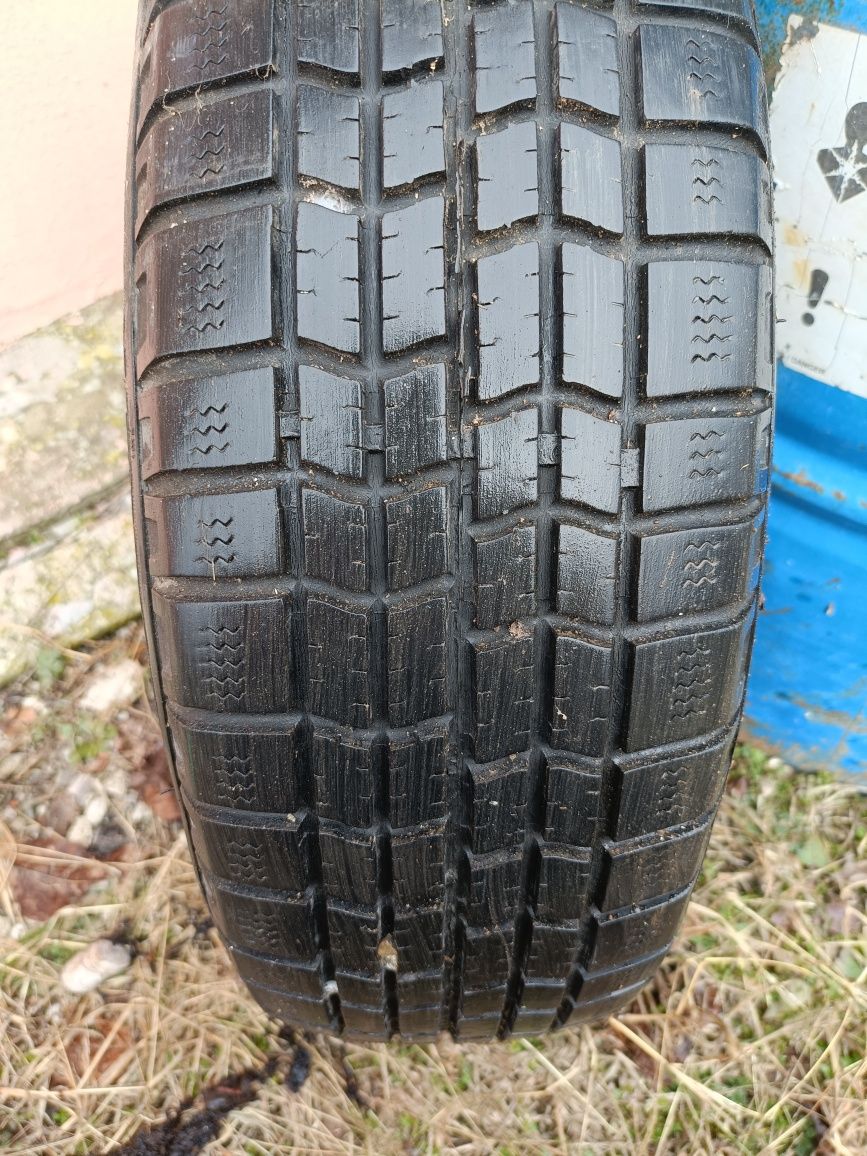 Зимни Гуми 185/60/14