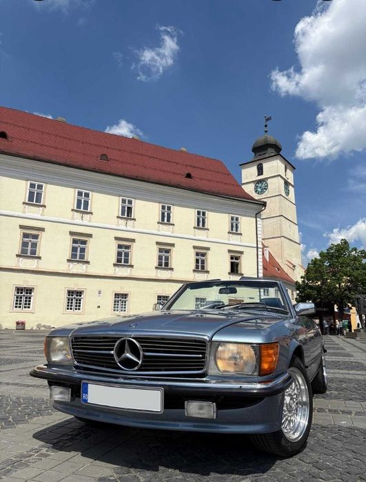 Mercedes SL 380 R107  vehicul istoric