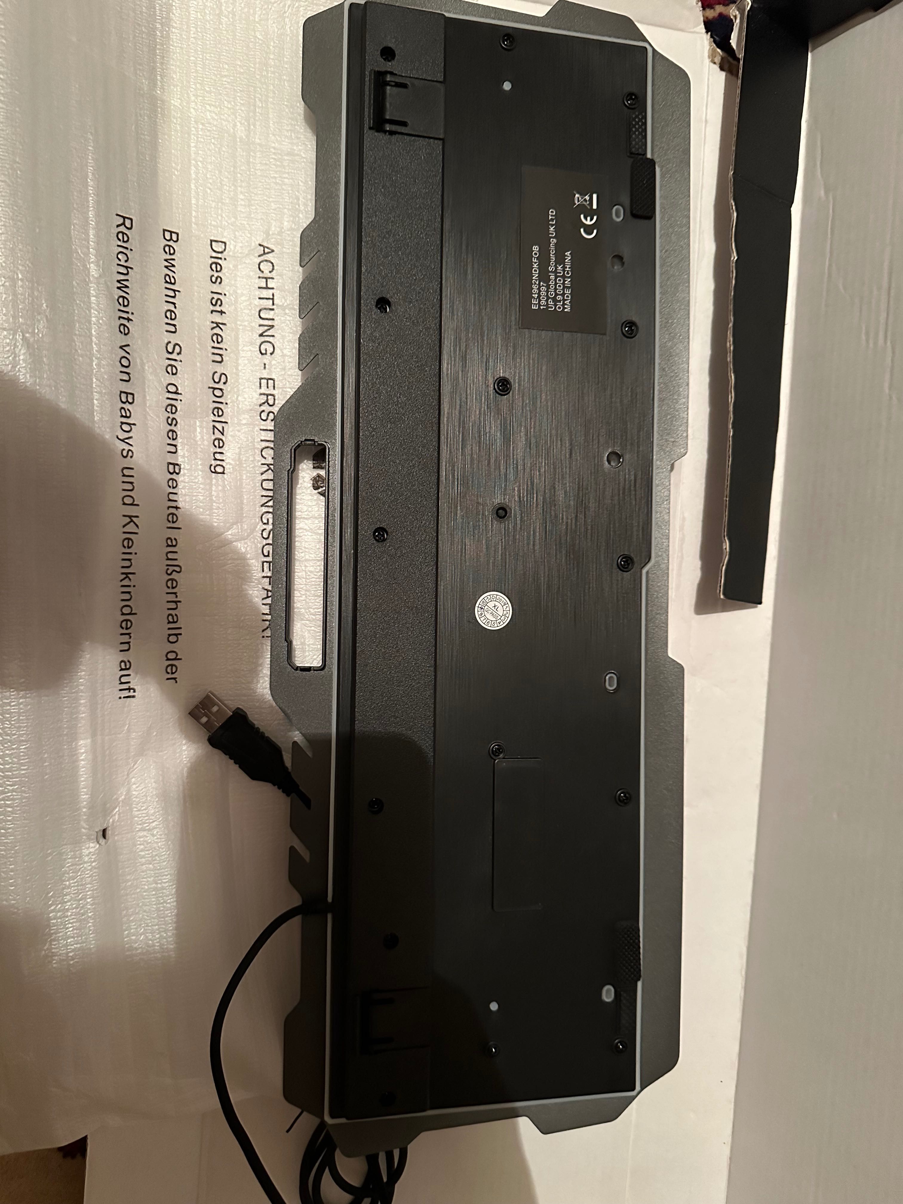 Клавиатура RGB чисто нова