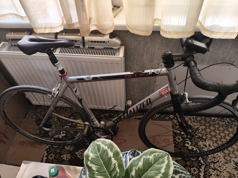 Specialized Allez шоссейный велосипед