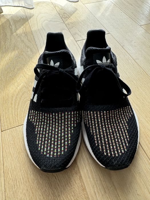 Маратонки Adidas, размер 40 черни