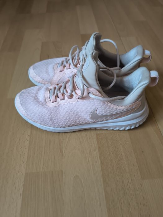 Nike roz dama rival
