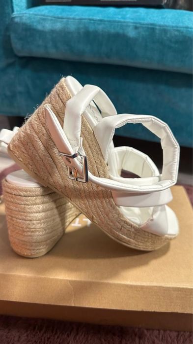 Sandale platforma Kaltur noi marime 39