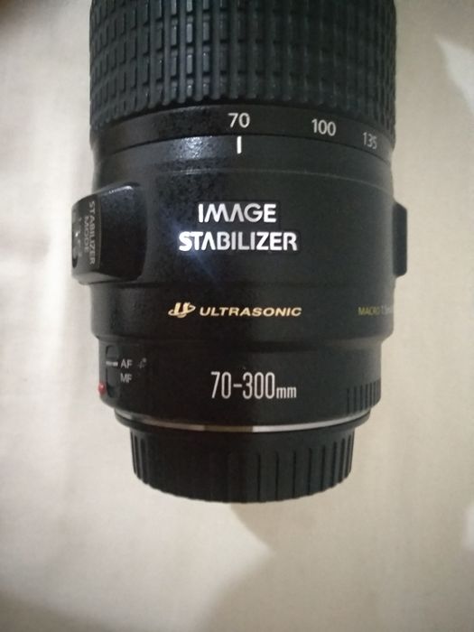Объектив  canon EF 70-300 мм f 3.5-5..6 usm