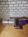 Aspirator Dyson V10