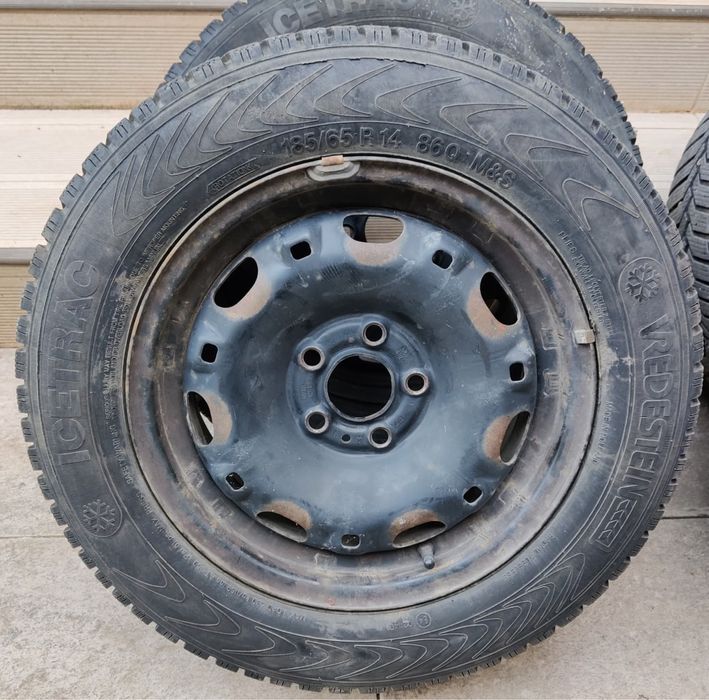 2X roti cauciucuri iarna 185 60 14