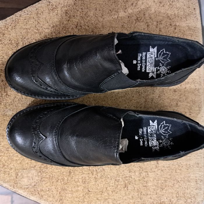 Vând pantofi femei Marila