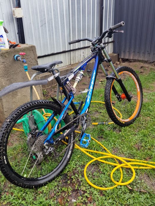 Bicicleta mountain bike mtb downhill