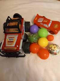 Set jucarii, mașinuțe și mingii de apă