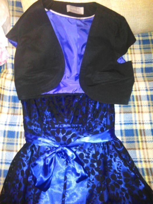 Продам нарядное вечернее платье