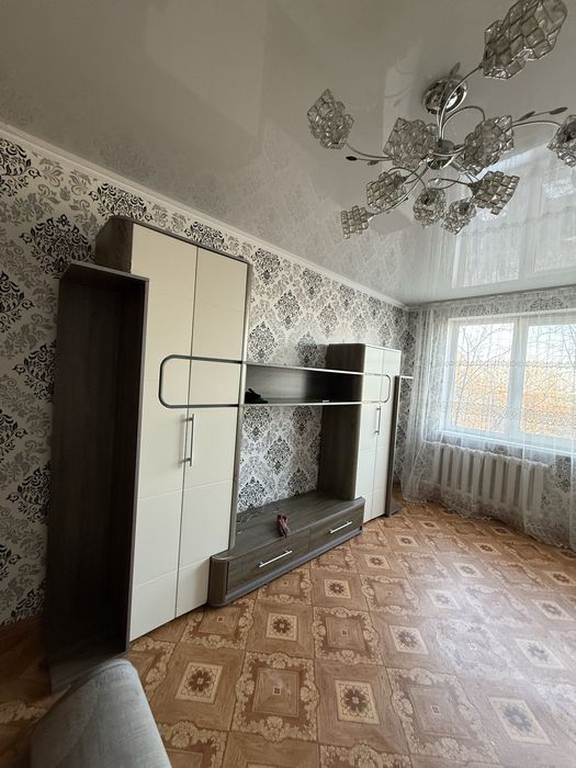 Стенка гостинка в хорошем состоянии