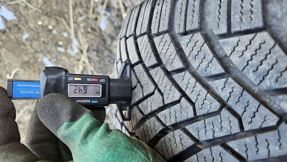 2бр гуми 205 55 16 континентал