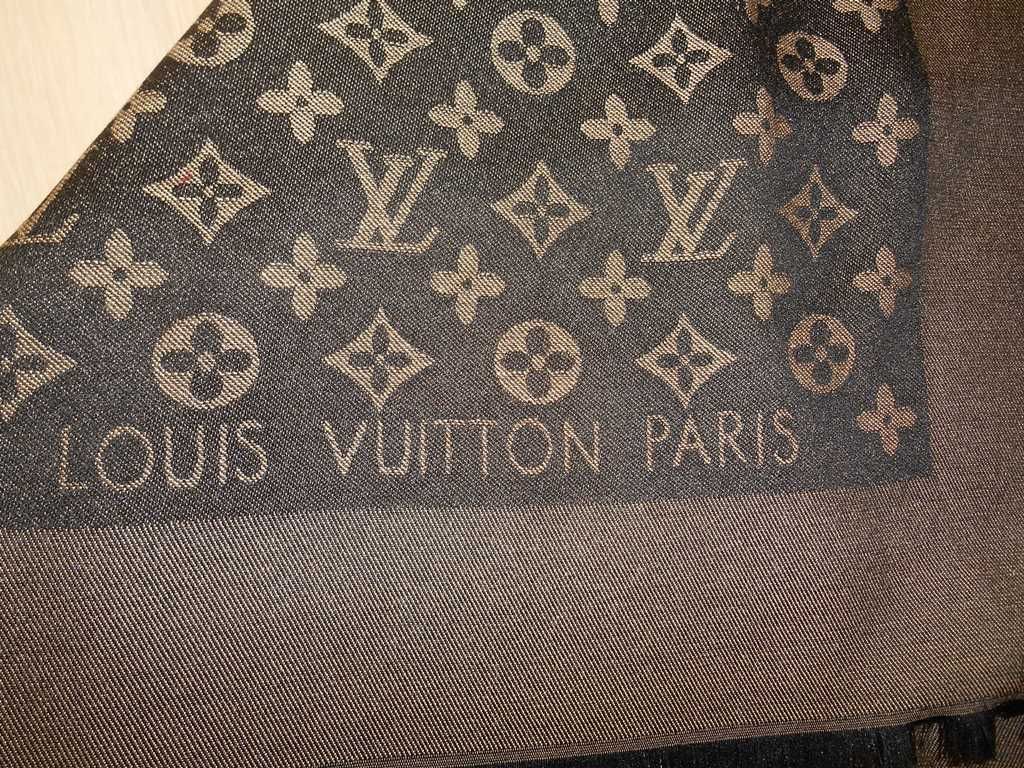 Eșarfă pentru femei Louis Vuitton 033