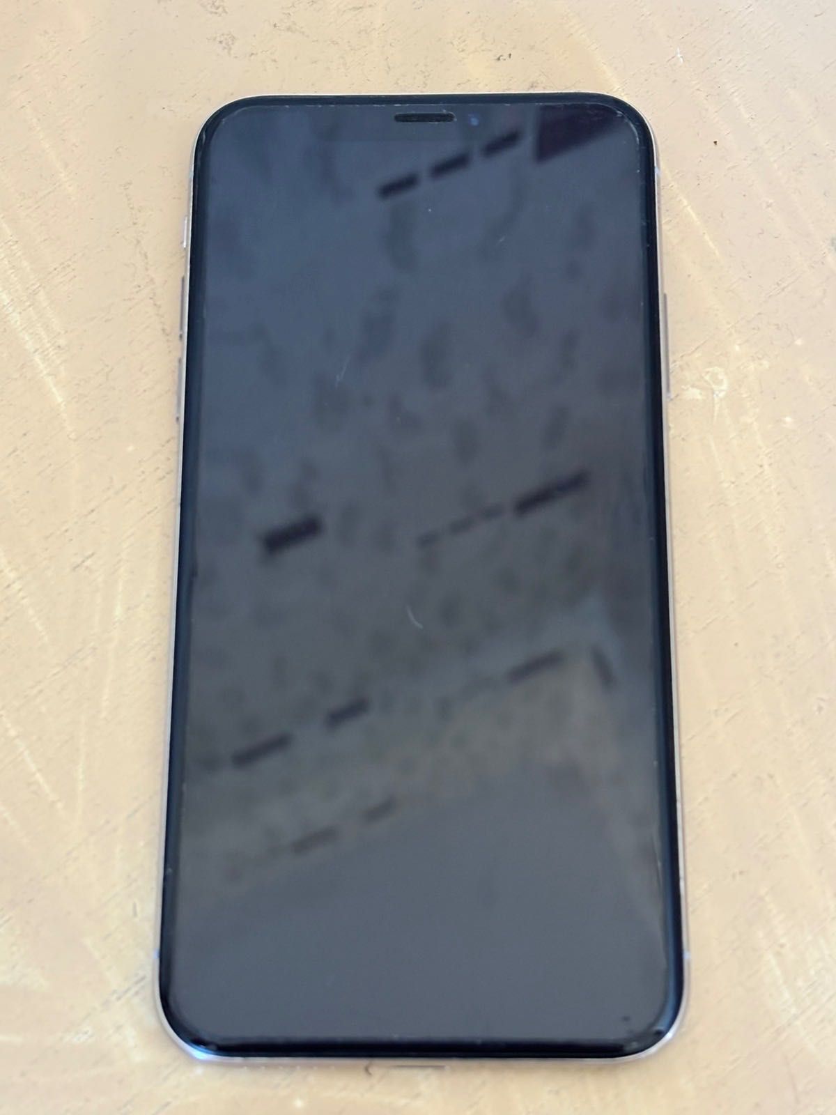 iPhone X 64GB без забележки