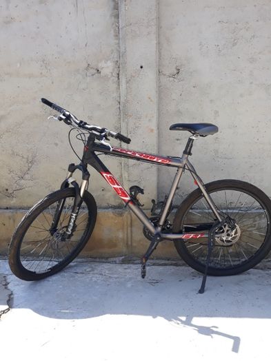 Bicicleta Mtb roți 26" cadru 22"